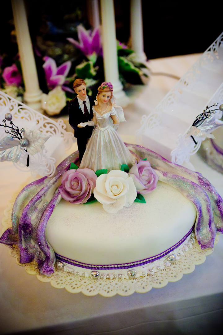 White and Violet Sugar Roses with Drape